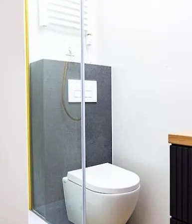 Mala Kawalerka Spokojna Okolica, Swietny Dojazd Warszawa