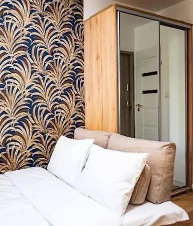 Apartment Mala Kawalerka Spokojna Okolica, Swietny Dojazd Warsaw