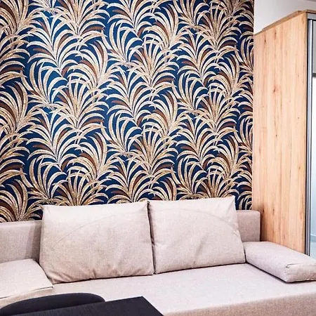Mala Kawalerka Spokojna Okolica, Swietny Dojazd Apartment Warsaw