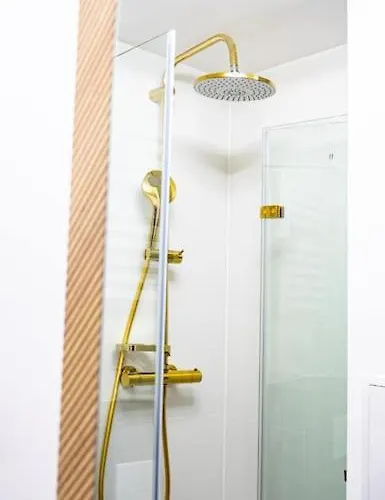 Mala Kawalerka Spokojna Okolica, Swietny Dojazd Warsaw